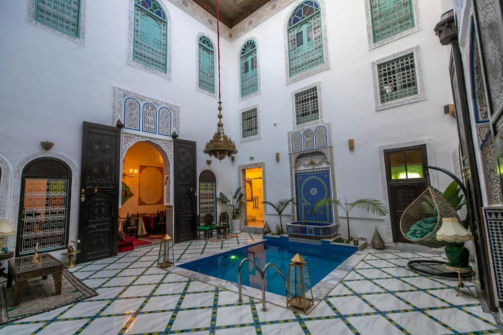ホテル Palais Chahd Luxury フェズ エクステリア 写真