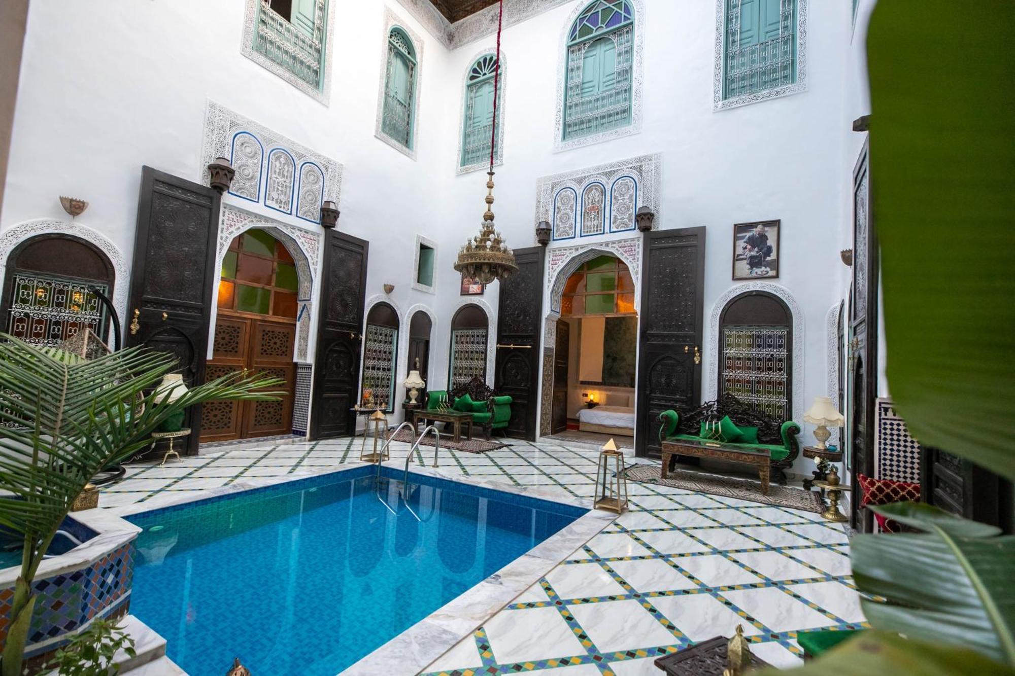 ホテル Palais Chahd Luxury フェズ エクステリア 写真