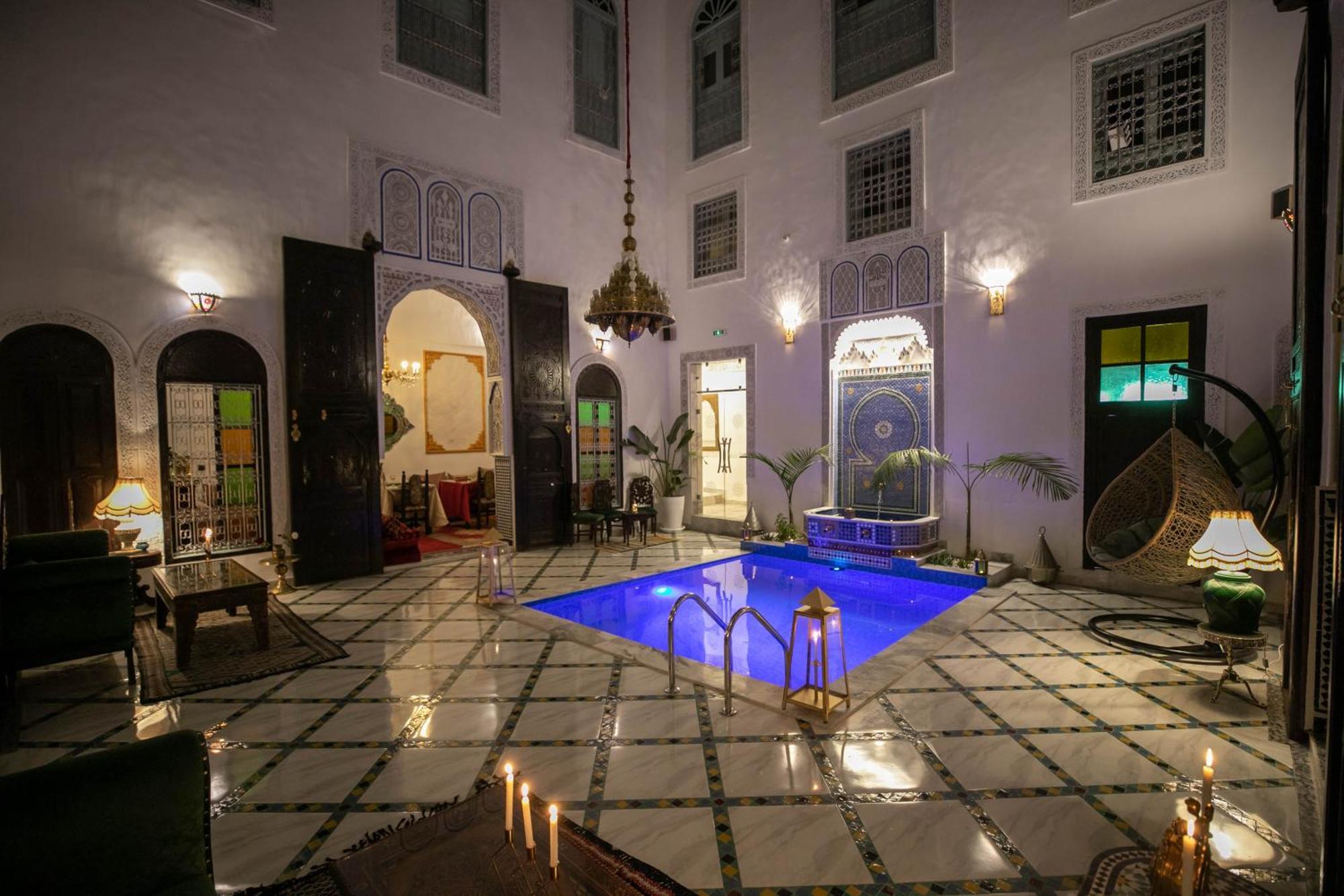 ホテル Palais Chahd Luxury フェズ エクステリア 写真